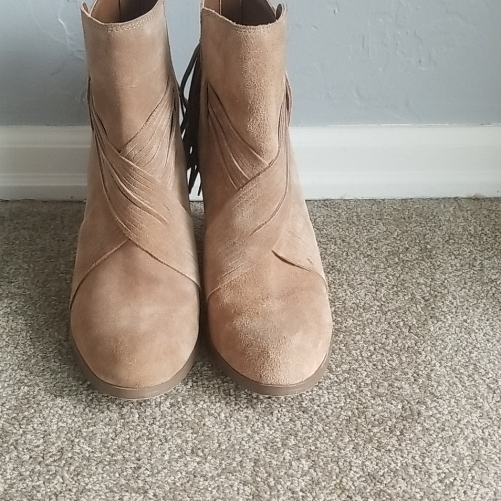 Yellowbox booties